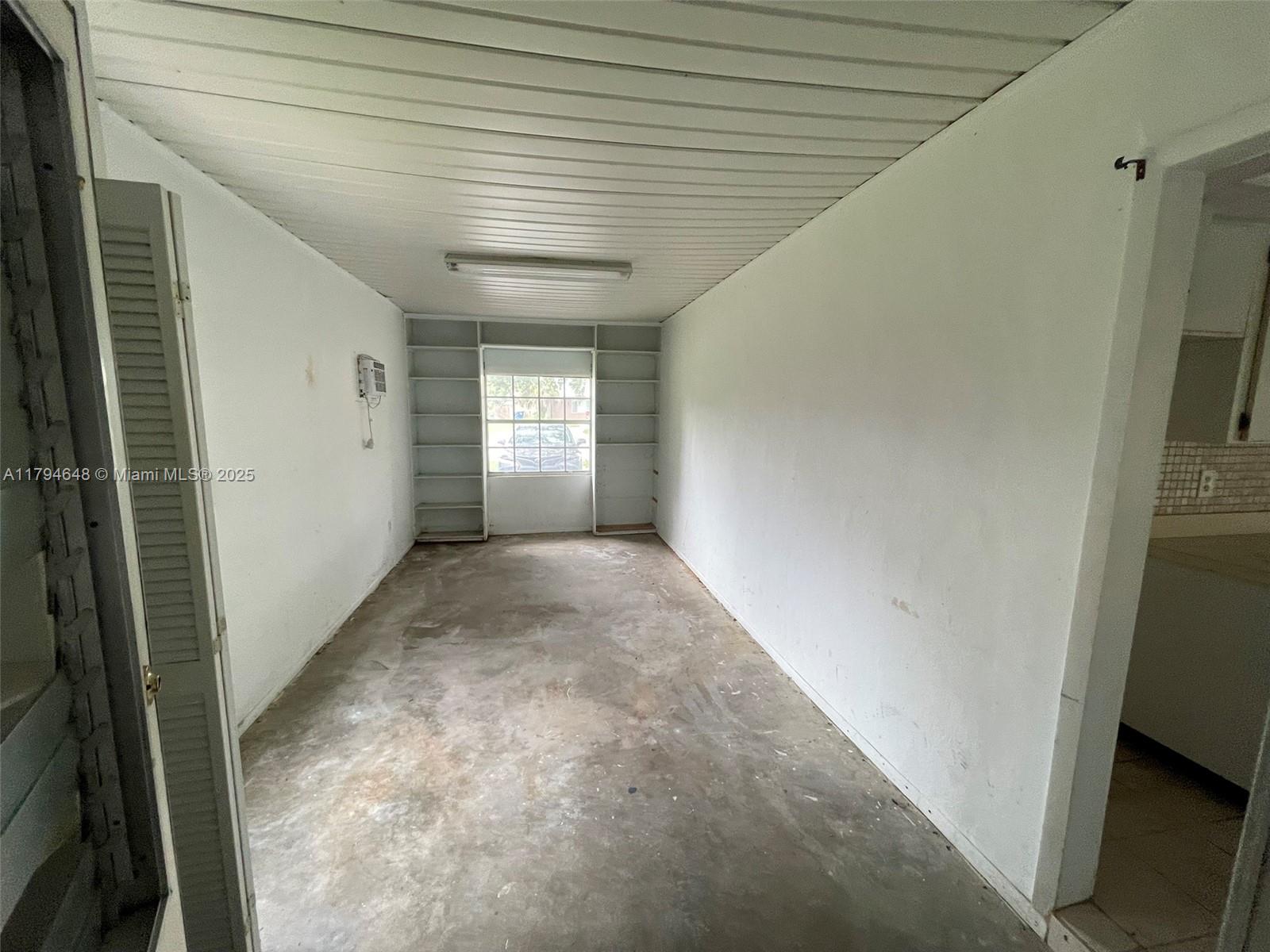 PT LaBELLE UNIT 4 - Residential