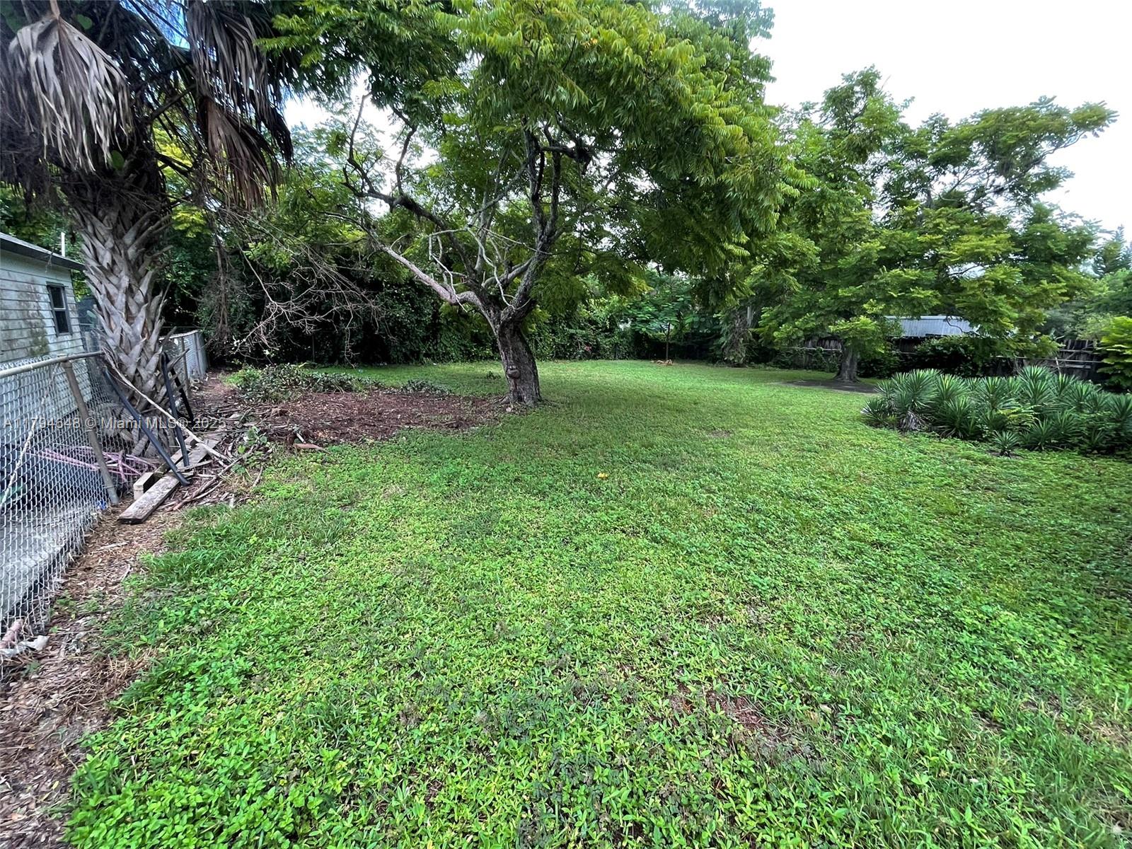 PT LaBELLE UNIT 4 - Residential