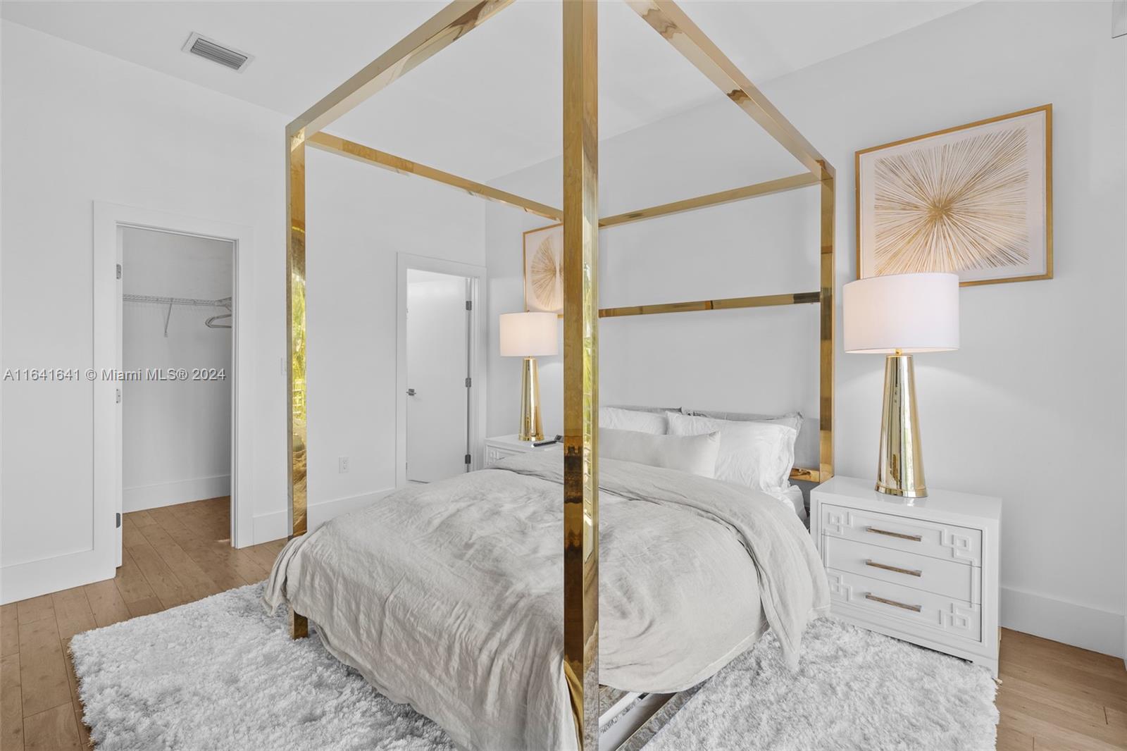 BEACHWALK - Residential