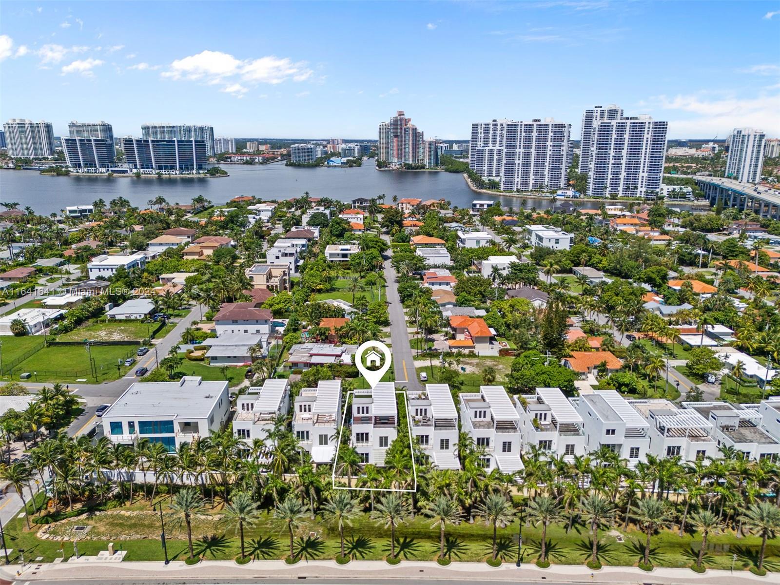 BEACHWALK - Residential