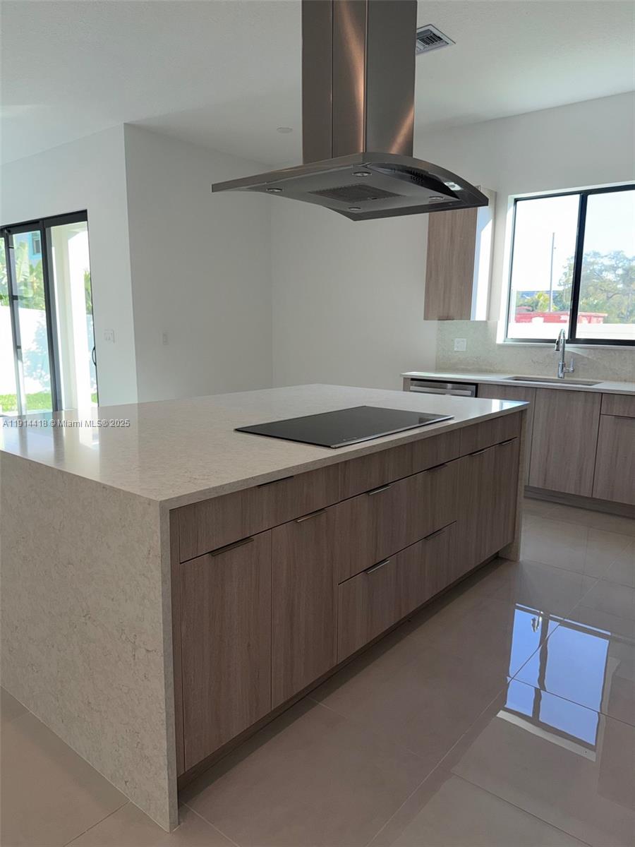 MARINA LANDINGS - Residential Lease