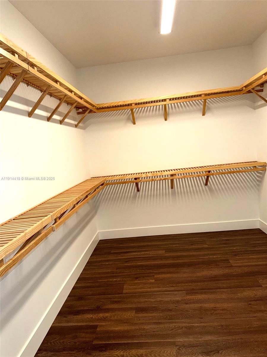 MARINA LANDINGS - Residential Lease