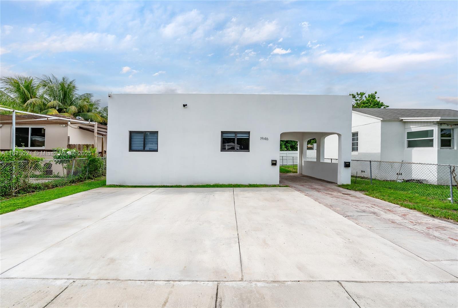 Income-Producing Multi-Unit Property
Exceptional investment opportunity just 5 minutes from Wynwood and the Miami Design District. This property was fully remodeled with permits 6 months ago, including a brand-new roof, impact windows, plumbing, HVAC, and modern kitchens with high-end finishes.
Currently fully leased with strong rental income:
    •    Front Unit (2/2) ? $2,900/month
    •    Rear Unit (2/1) ? $2,100/month
    •    Studio ? $1,200/month
Total monthly income of $6,200. The property is beautifully updated, professionally maintained, and located in an area with proven demand for both long-term and short-term rentals. Excellent cash-flowing asset for investors seeking stable returns with upside potential.