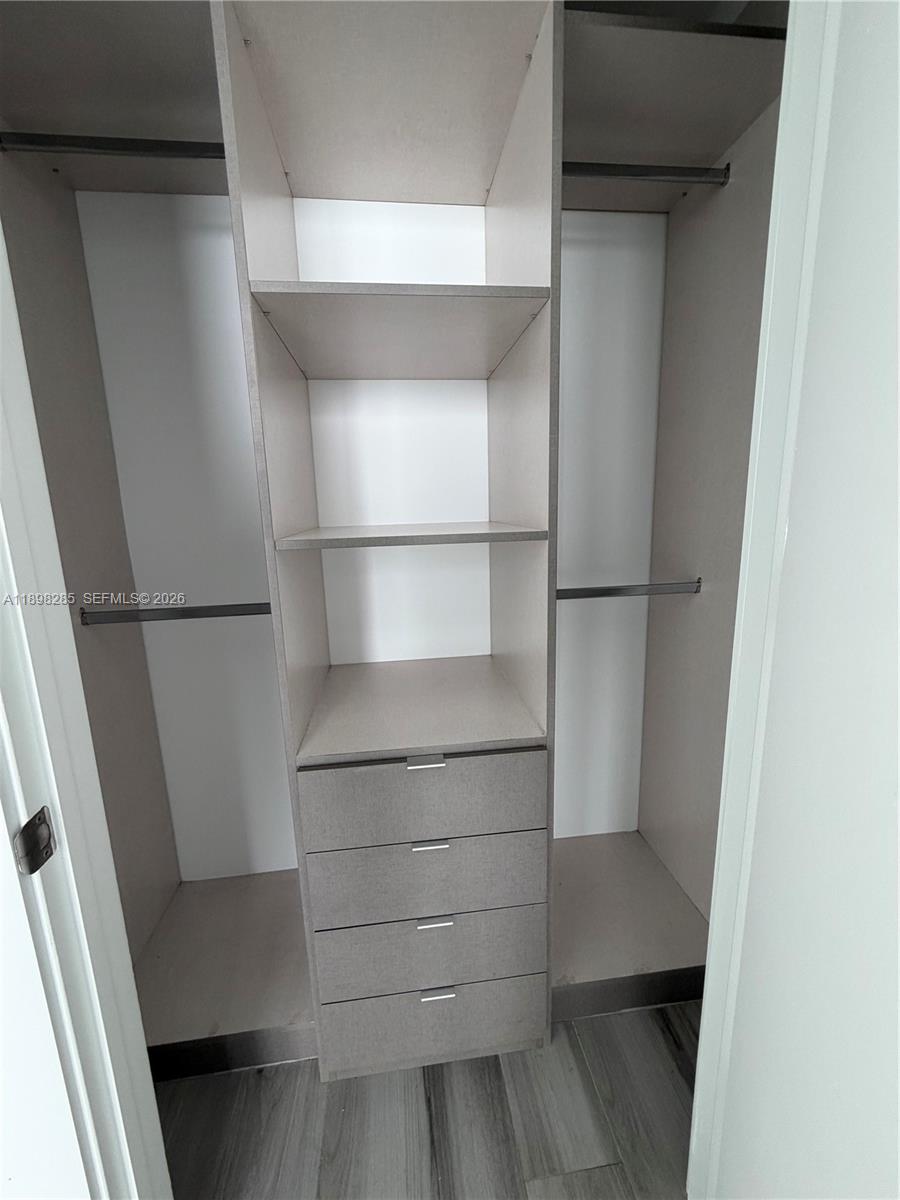 BISCAYNE BEACH CONDO - Residential