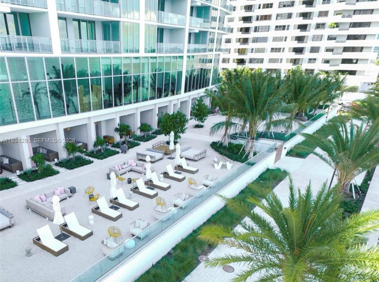 BISCAYNE BEACH CONDO - Residential