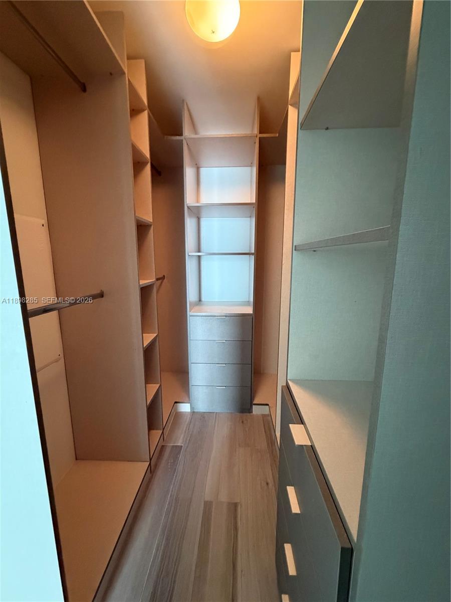 BISCAYNE BEACH CONDO - Residential