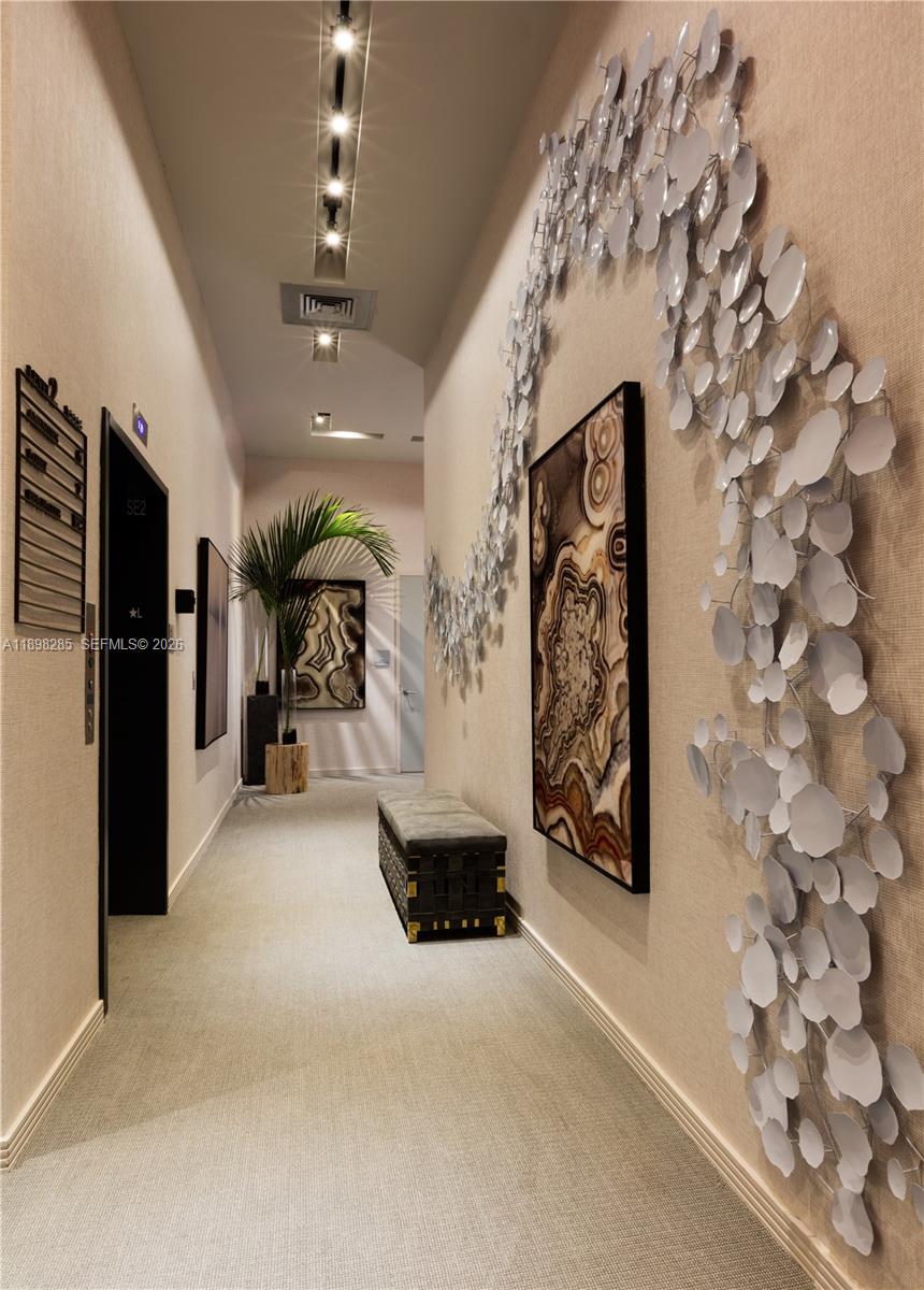 BISCAYNE BEACH CONDO - Residential