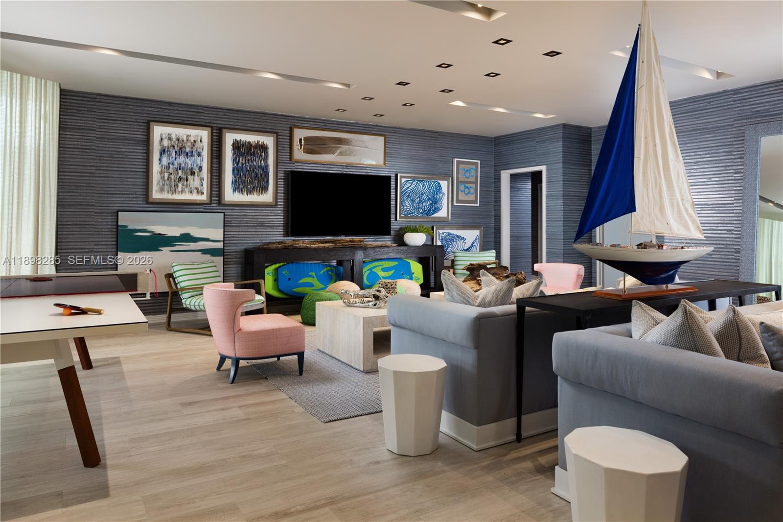 BISCAYNE BEACH CONDO - Residential