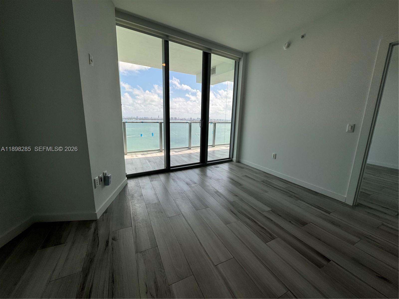 BISCAYNE BEACH CONDO - Residential