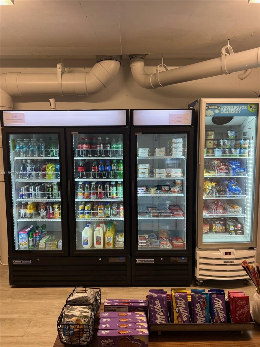 BISCAYNE BEACH CONDO - Residential