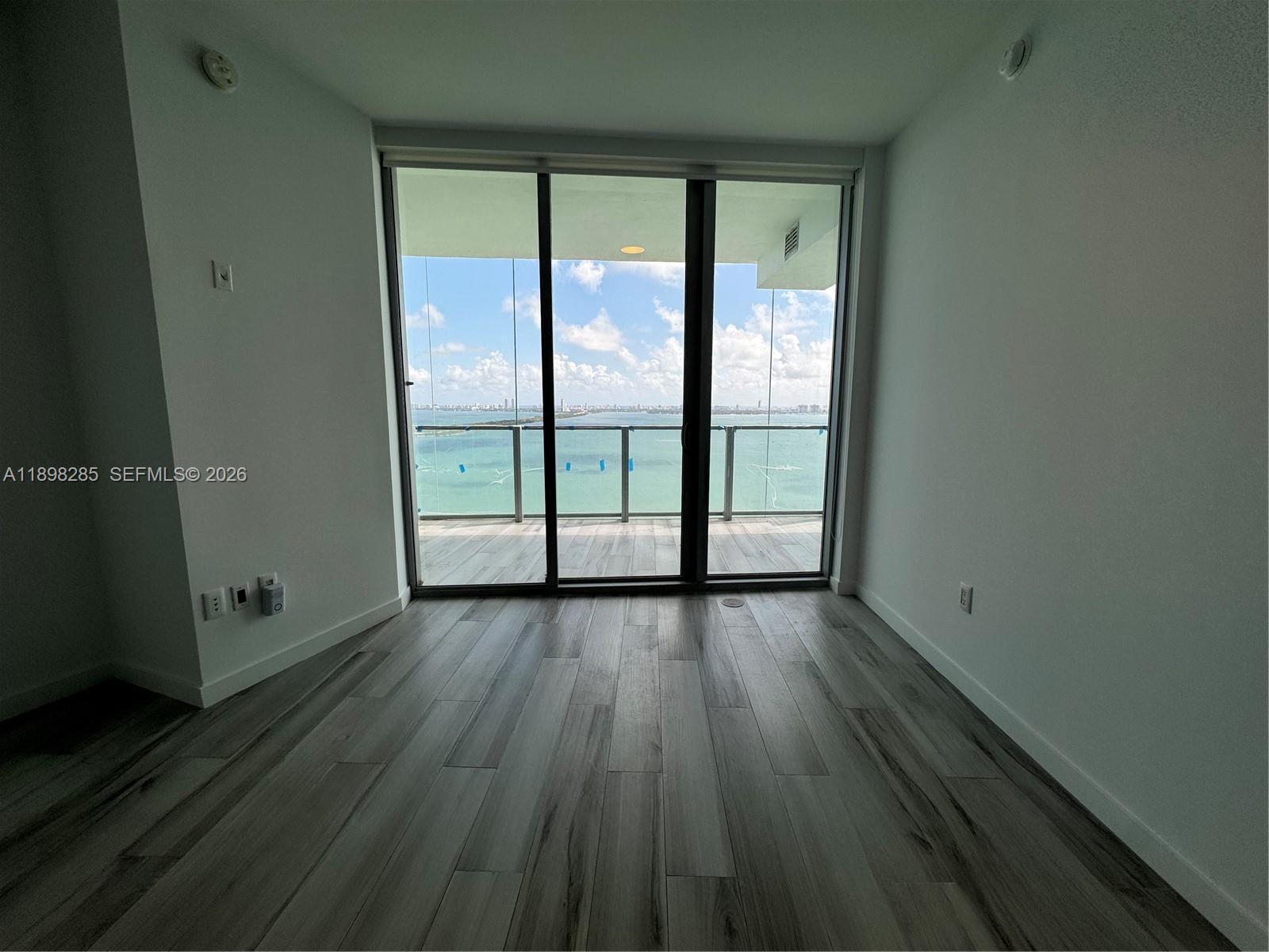 BISCAYNE BEACH CONDO - Residential