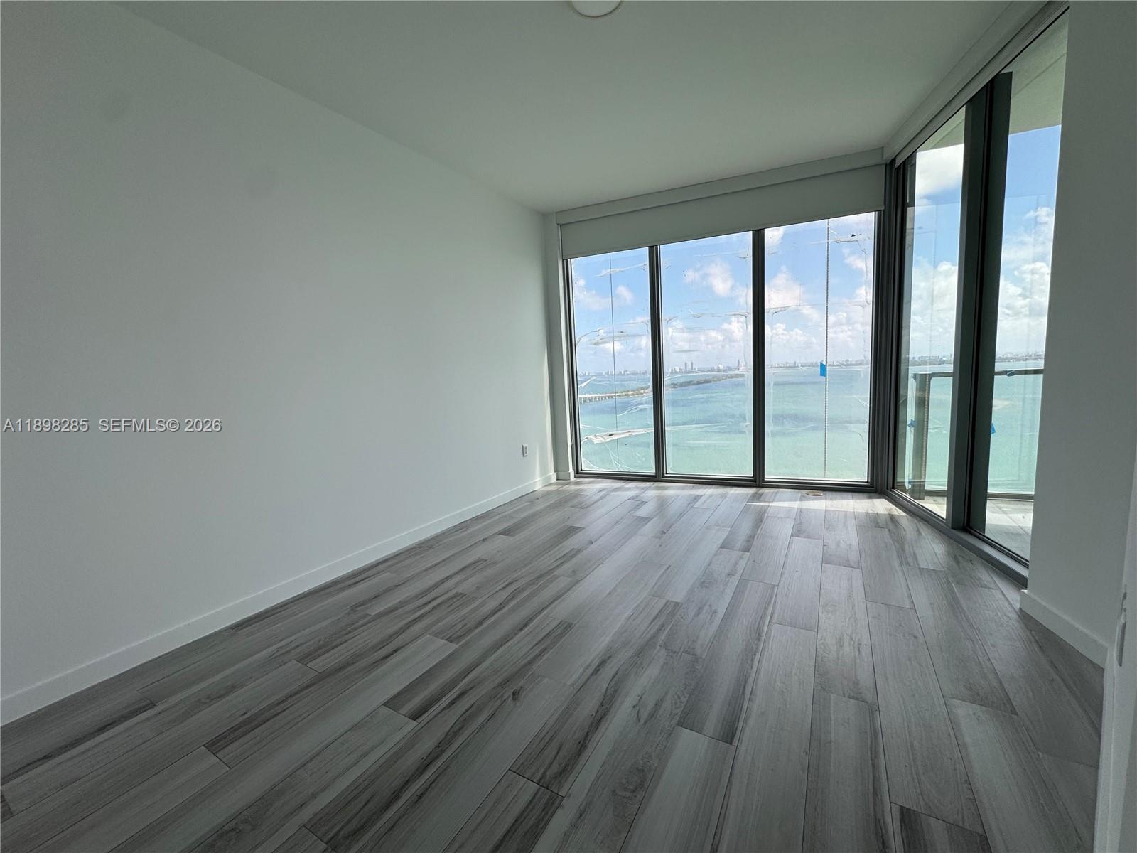 BISCAYNE BEACH CONDO - Residential