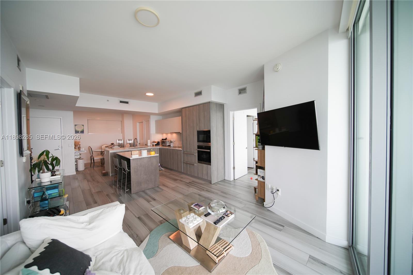 BISCAYNE BEACH CONDO - Residential