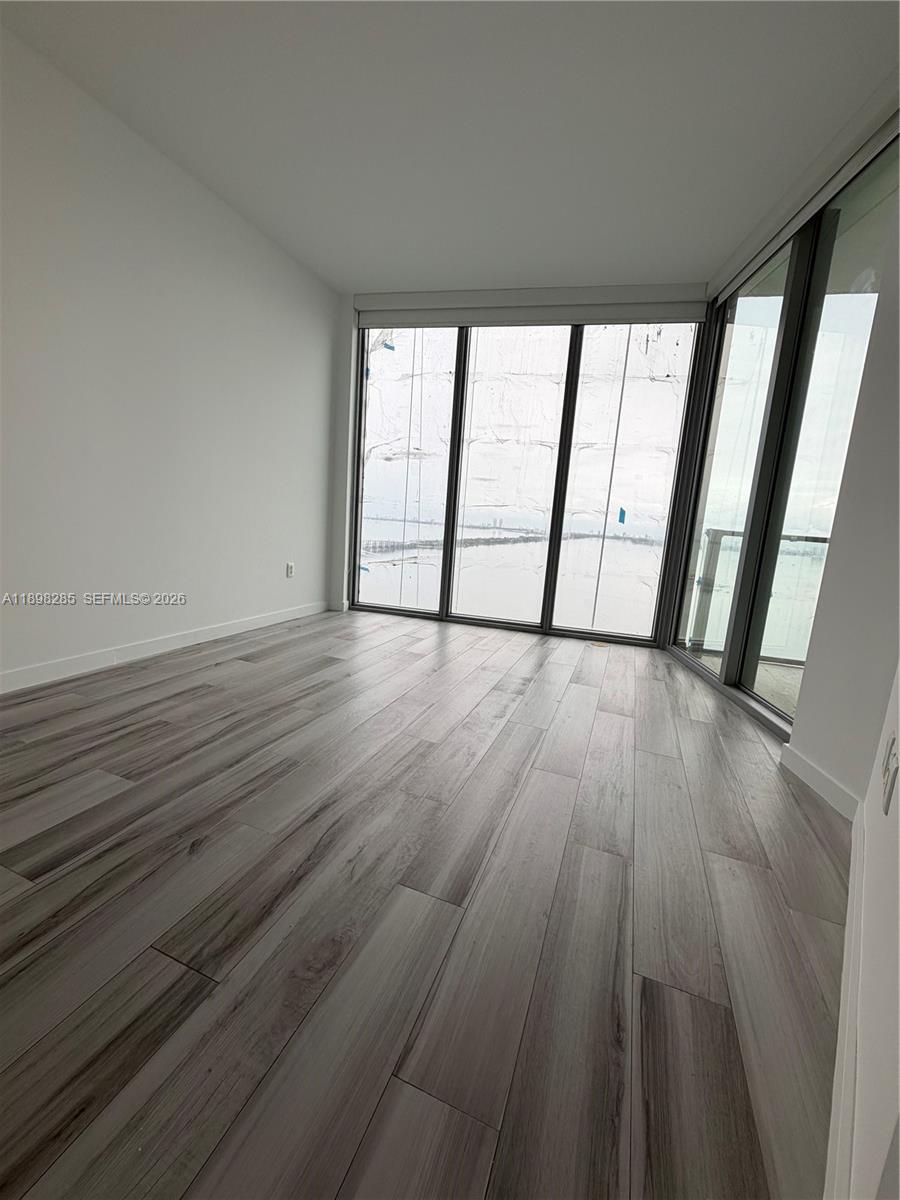 BISCAYNE BEACH CONDO - Residential