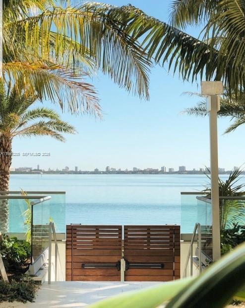 BISCAYNE BEACH CONDO - Residential