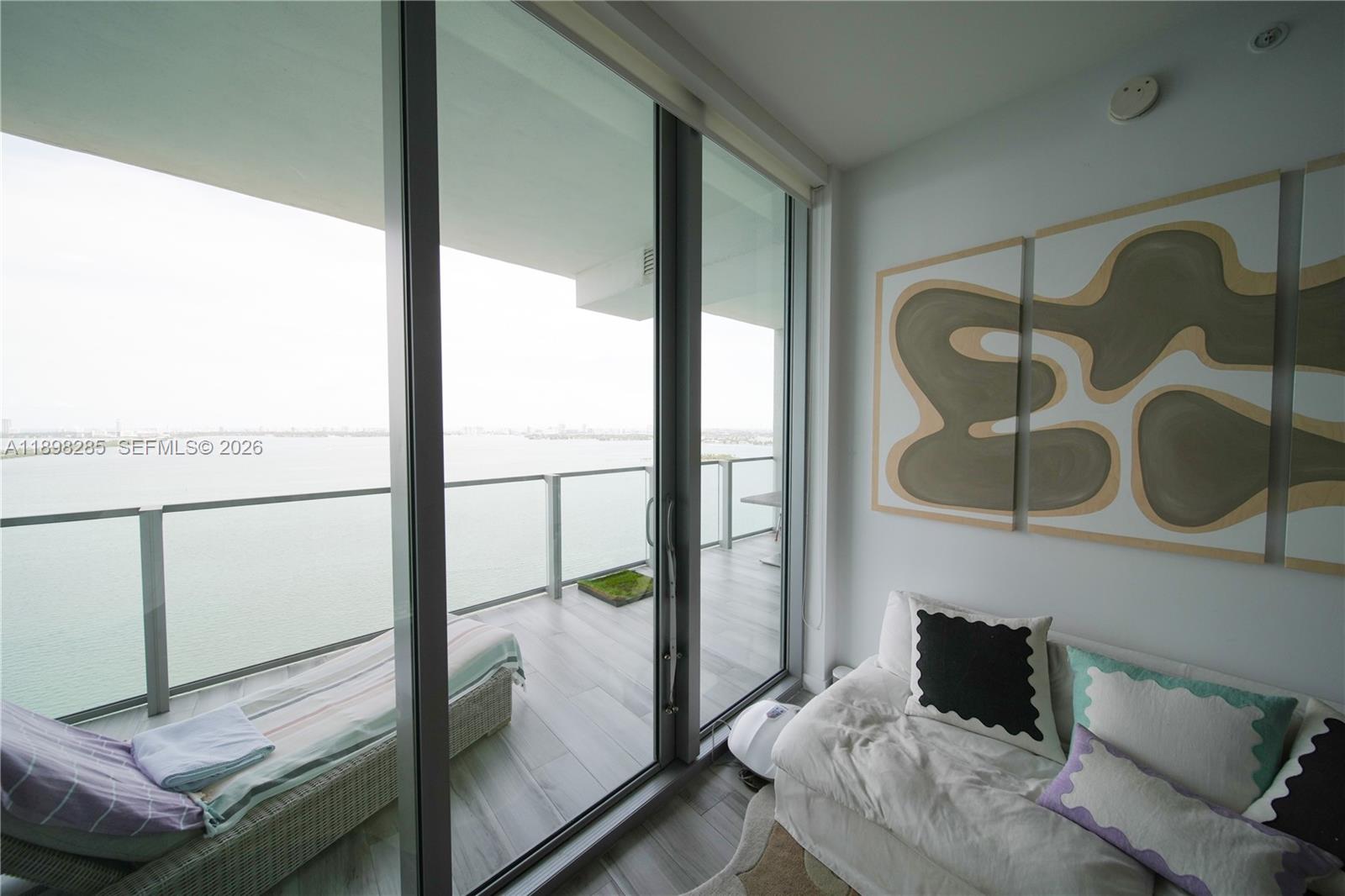 BISCAYNE BEACH CONDO - Residential