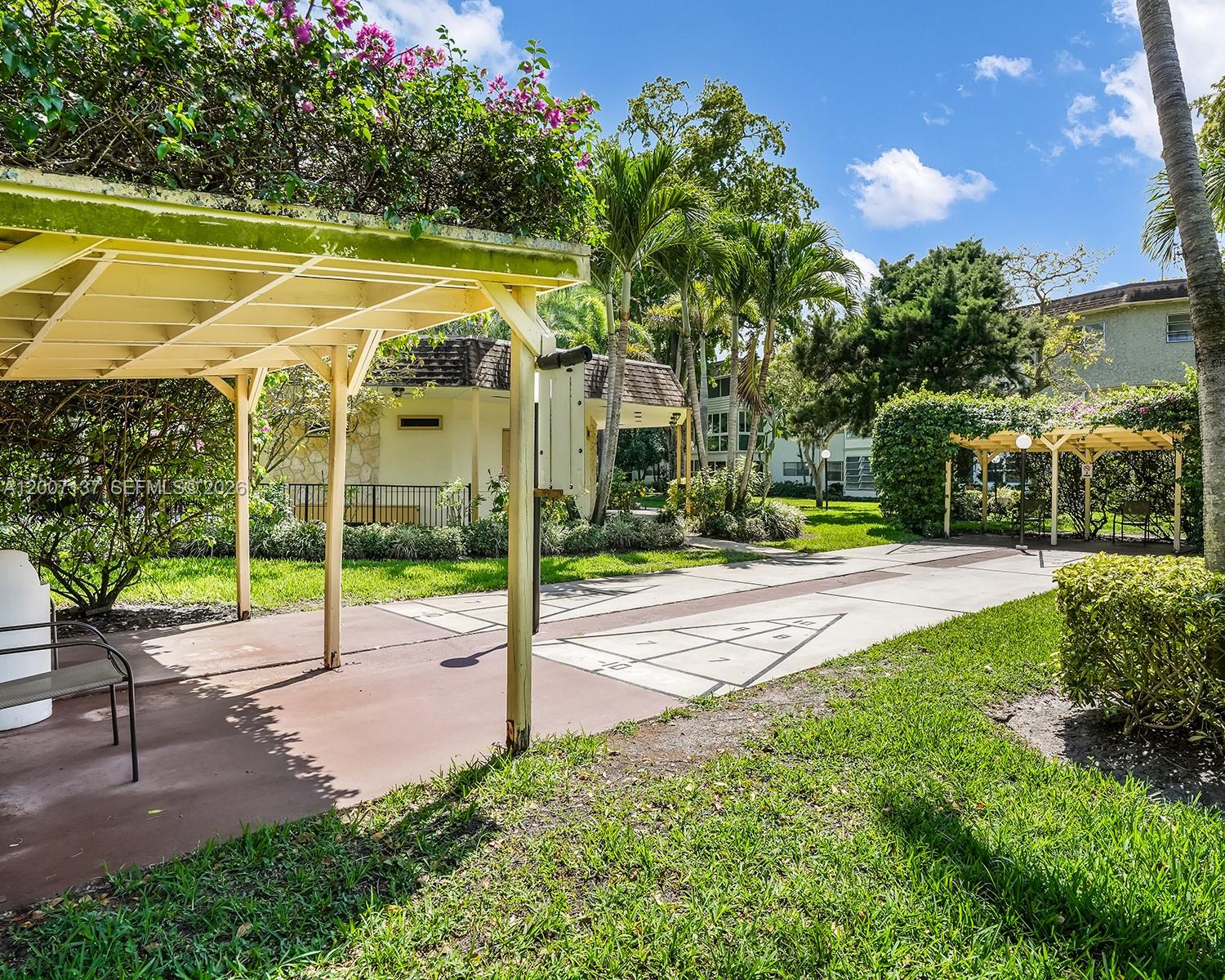 PETUNIA GARDENS CONDO - Residential