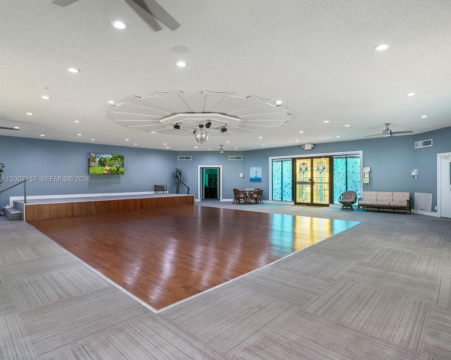 PETUNIA GARDENS CONDO - Residential