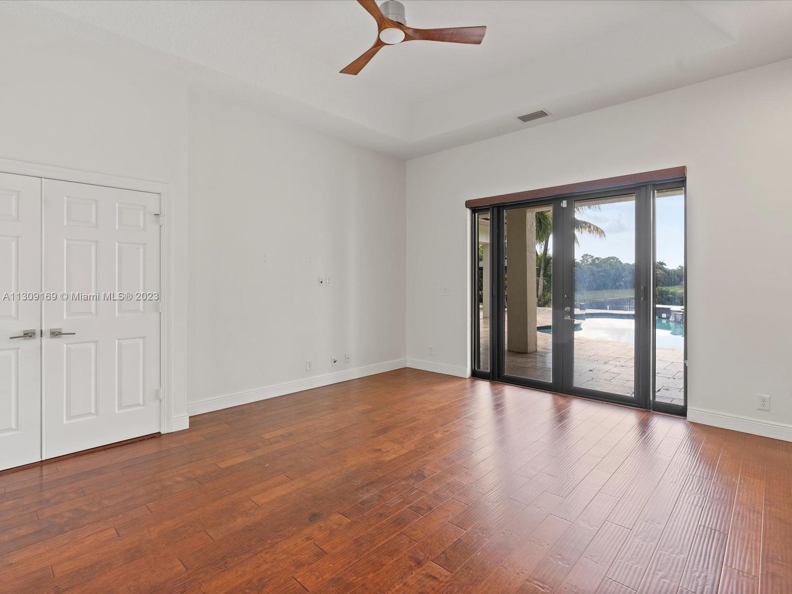 CARLTON ESTATES-2 - Residential