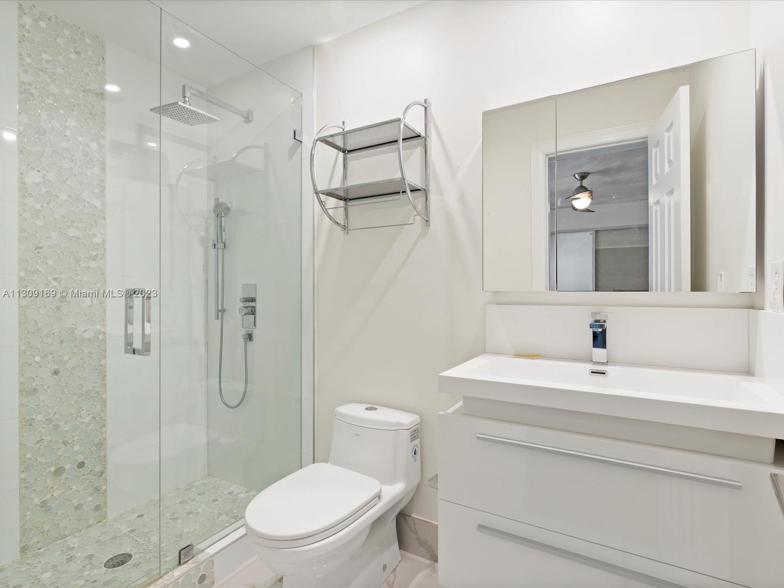CARLTON ESTATES-2 - Residential