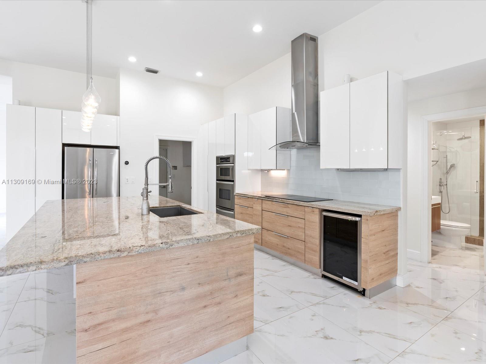 CARLTON ESTATES-2 - Residential
