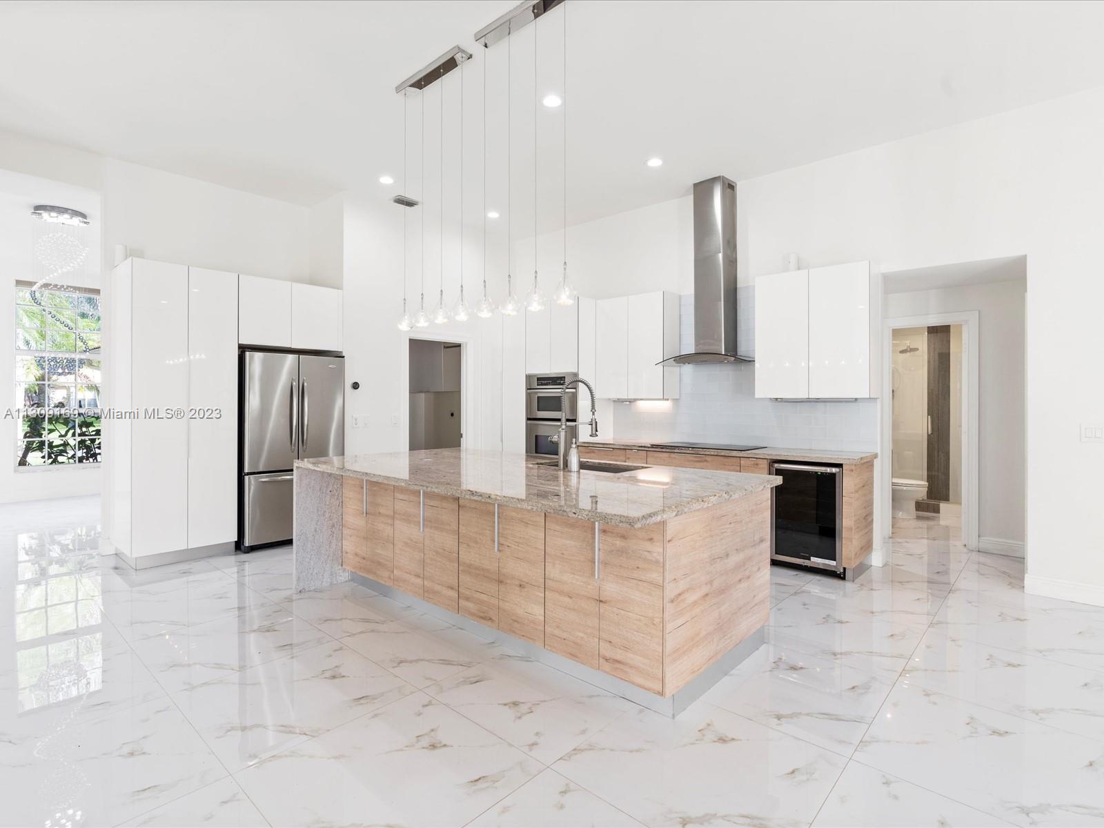 CARLTON ESTATES-2 - Residential