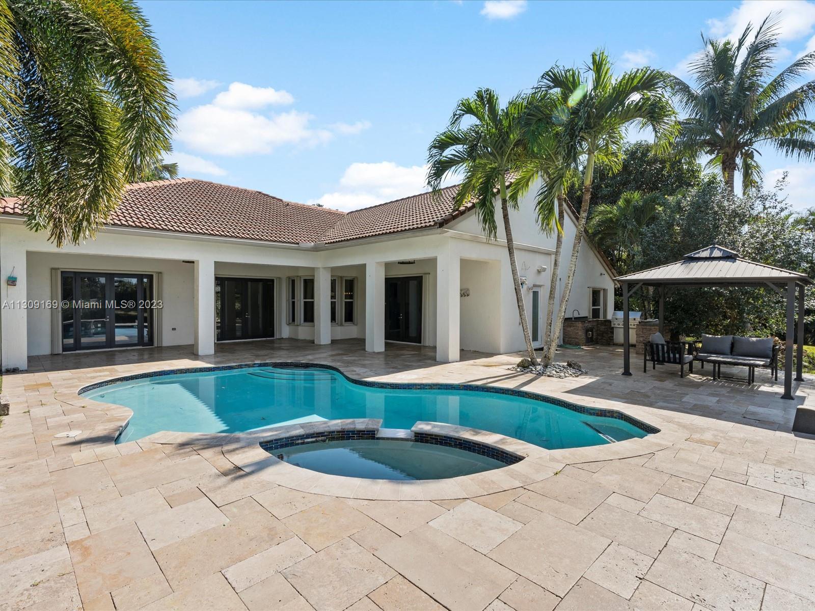 CARLTON ESTATES-2 - Residential