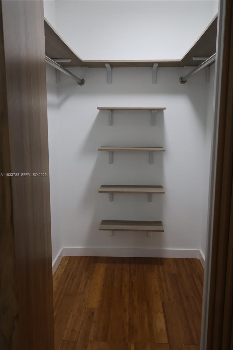 VILLA DORADA CONDO NO 2 - Residential