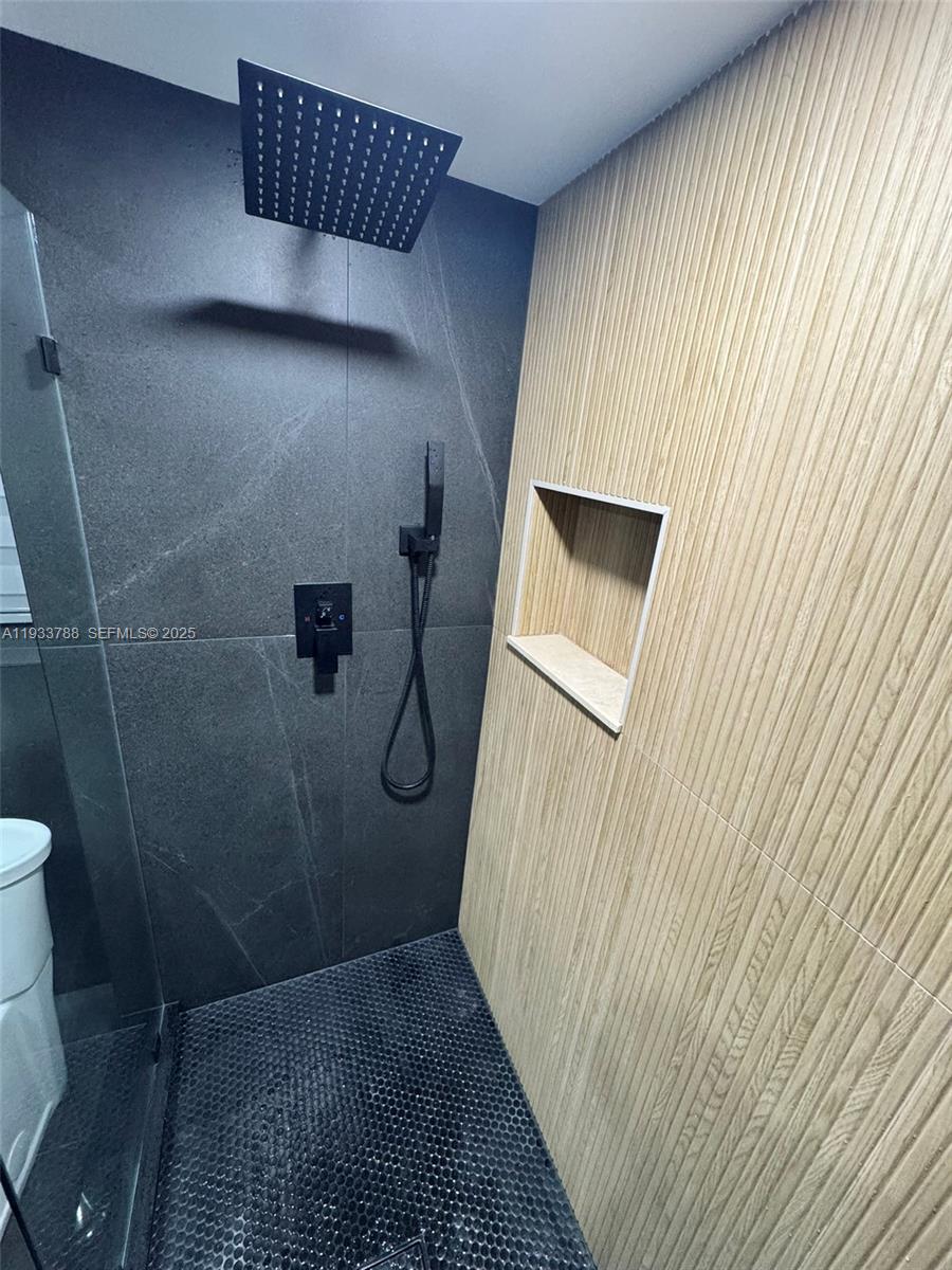 VILLA DORADA CONDO NO 2 - Residential