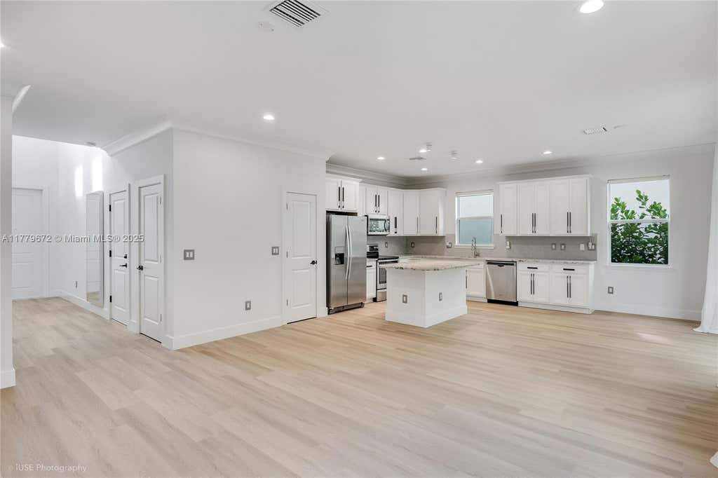 Photo of 4365 Large Leaf Ln, Hollywood, FL 33021 (MLS # A11779672)