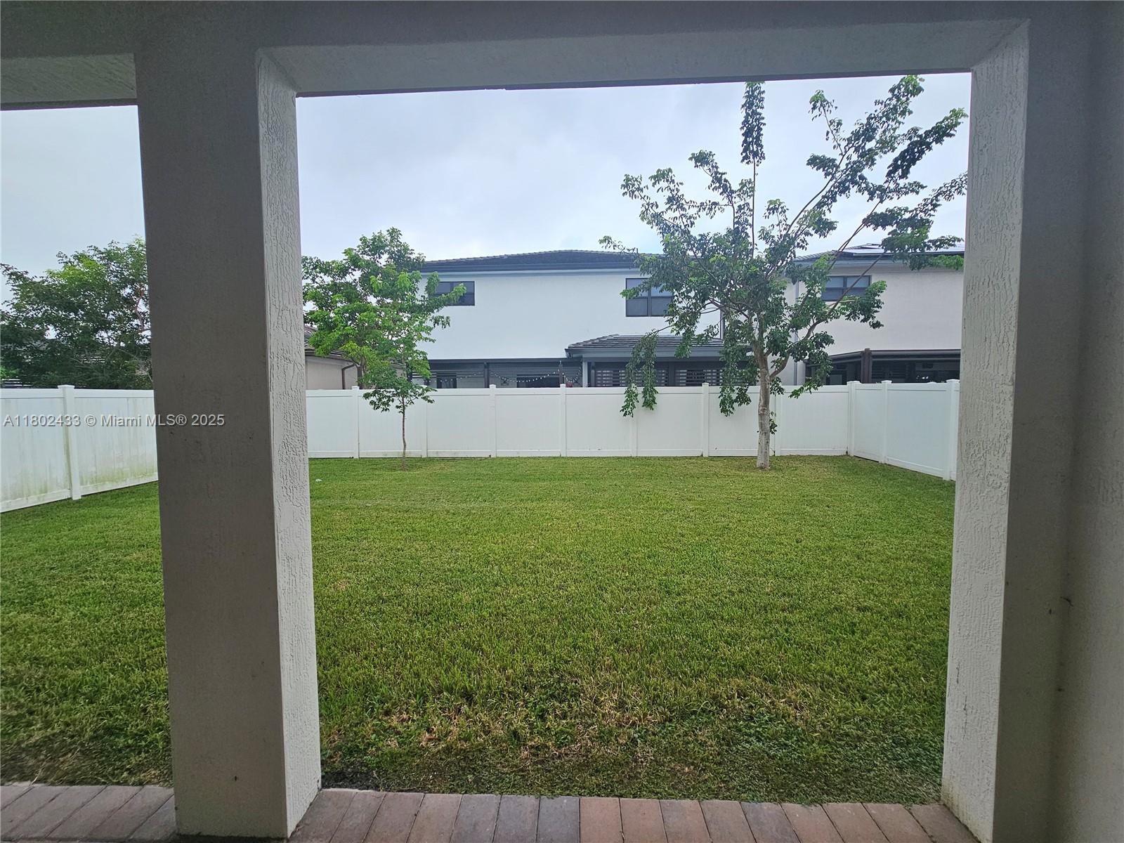 TUSCAN ISLES - Residential