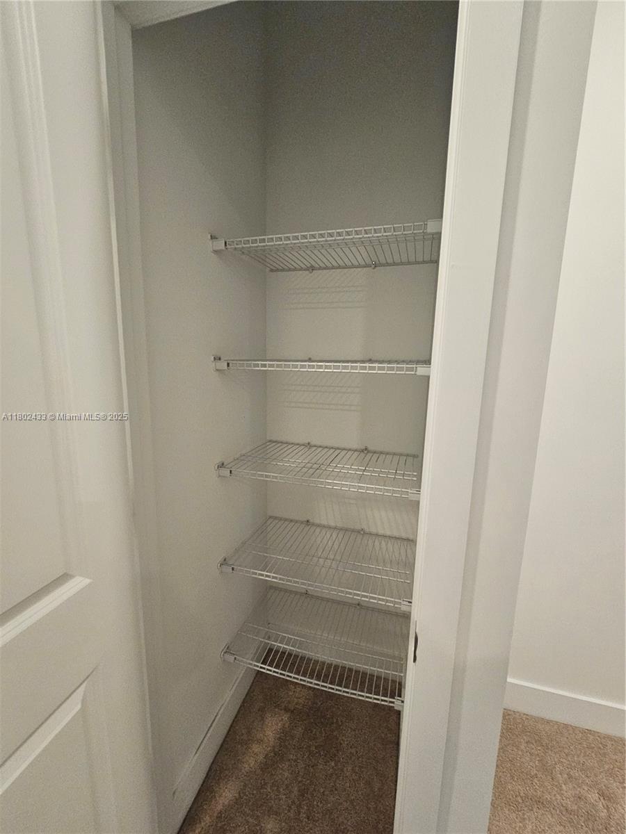 TUSCAN ISLES - Residential