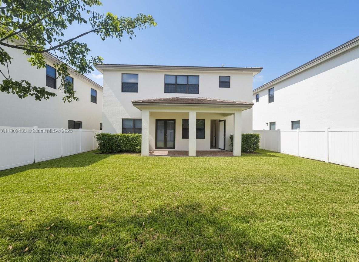 TUSCAN ISLES - Residential