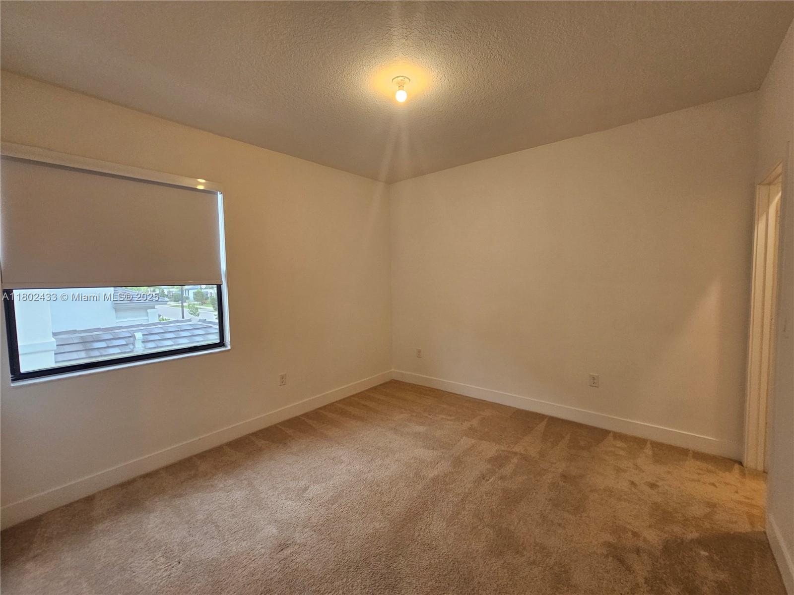 TUSCAN ISLES - Residential