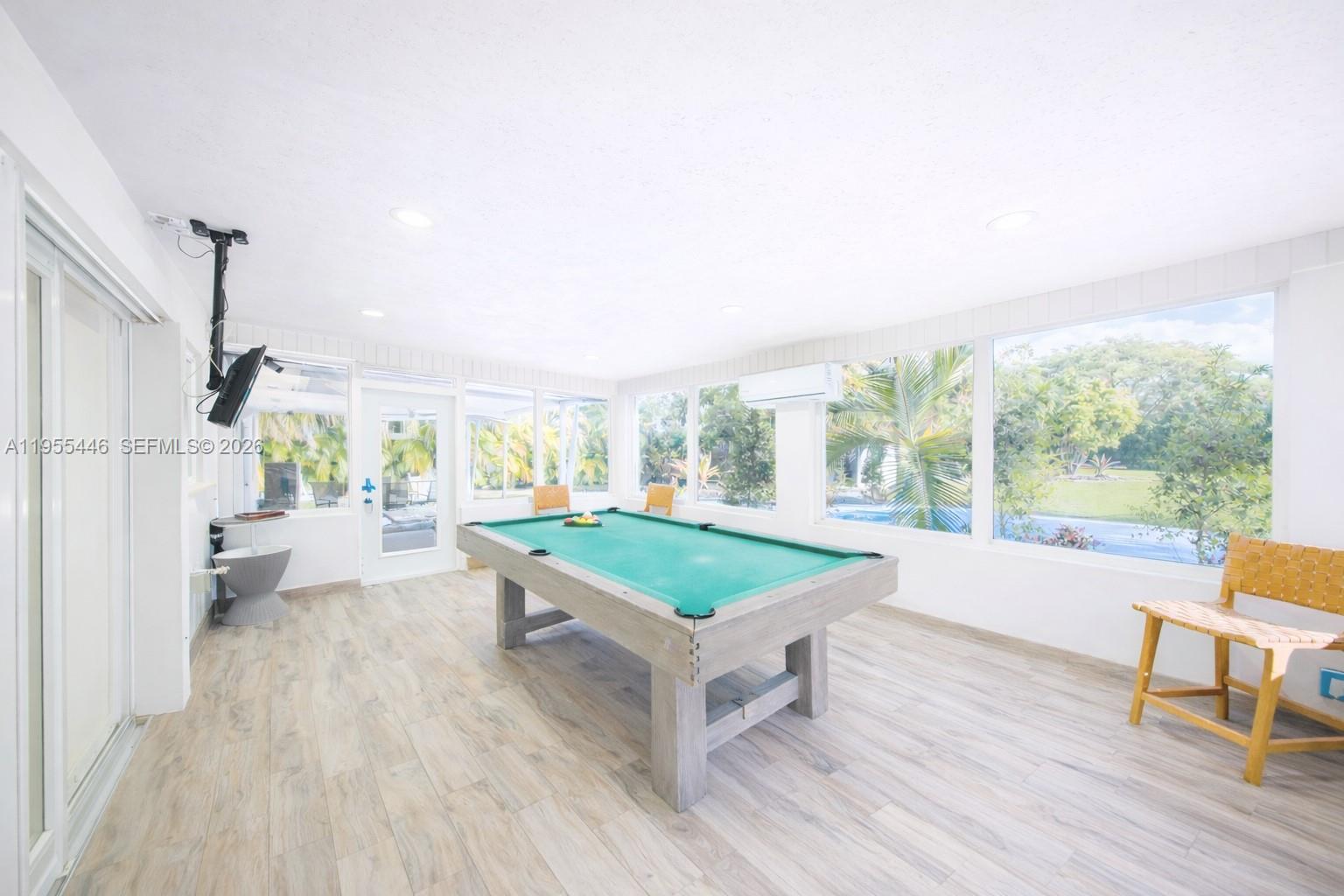 SWEETWATER ESTATES SUB - Residential