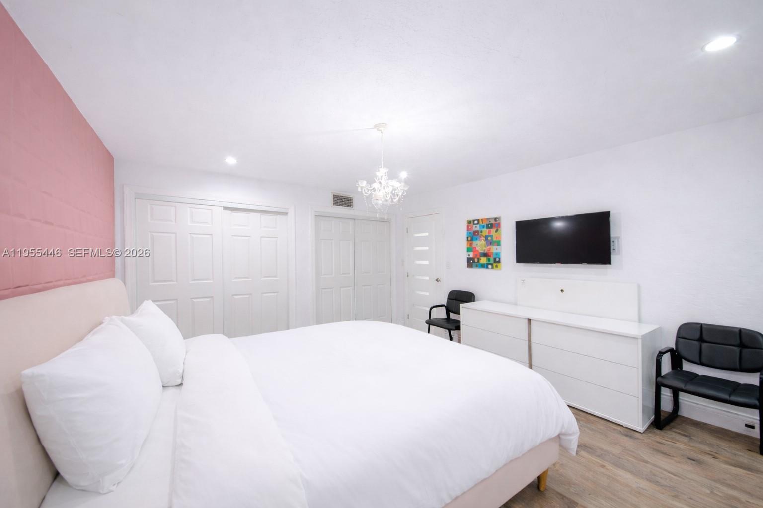 SWEETWATER ESTATES SUB - Residential