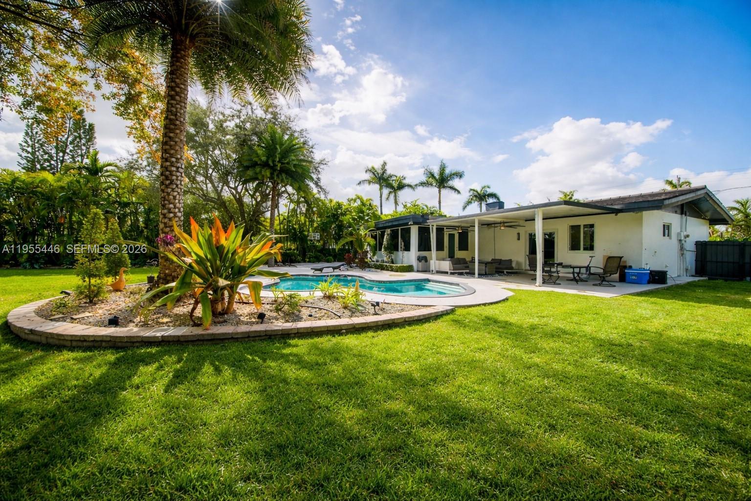 SWEETWATER ESTATES SUB - Residential