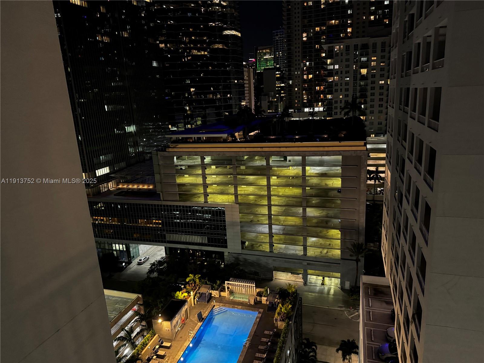 FORTUNE HOUSE CONDO - Residential