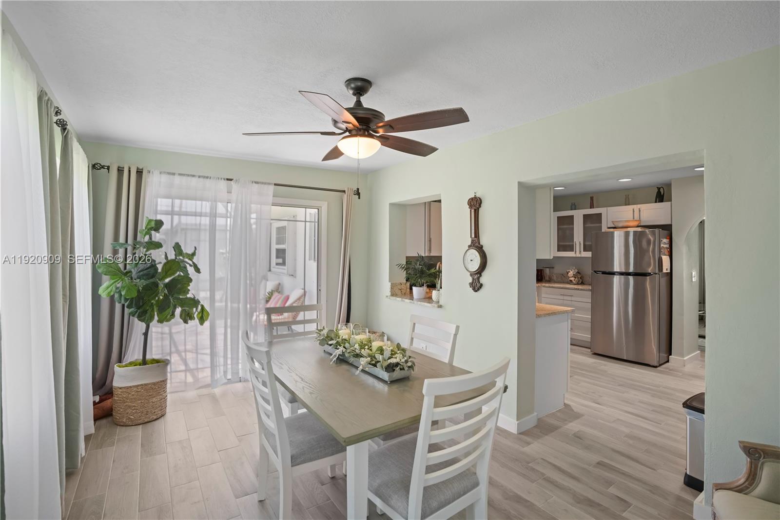 PALM BEACH LEISUREVILLE R - Residential