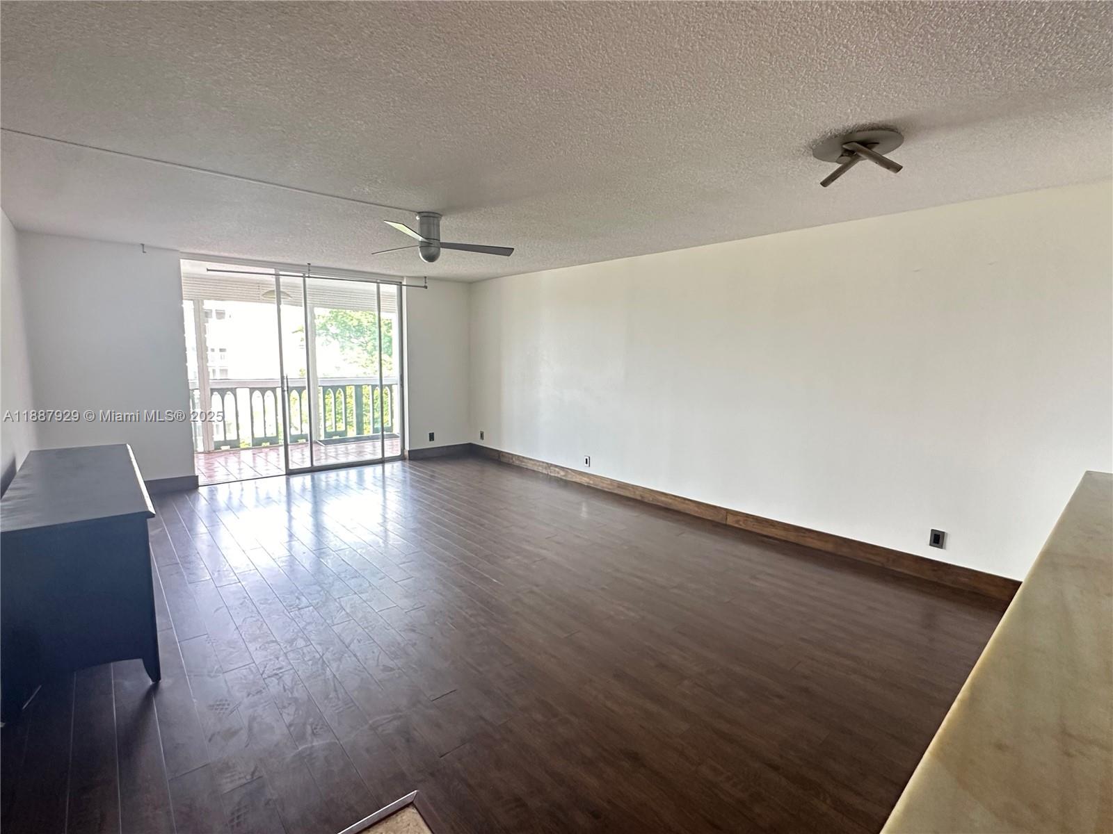 MEADOWBROOK CONDO APTS BL - Residential Lease