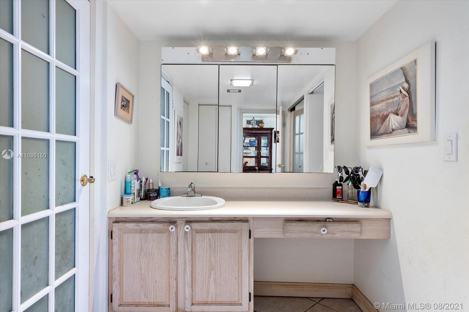 ARLEN HOUSE EAST CONDO - Residential