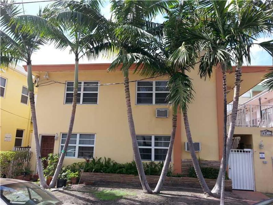 COMPLETELY REMODELED UNIT...NEW KITCHEN...NEW BATHROOM...NEW FLOORS...NEW WOOD BLINDS...NEW A/C...2 BLOCKS FROM BEACH...GREAT LOCATION WALKING DISTANCE TO ALL...GREAT INVESTMENT...CAN RENT IMMEDIATELY...LAUNDRY FACILITIES IN BLDG.....SOLD AS-IS......LOW M AINTENANCE....SEE BROKERS REMARKS !!!