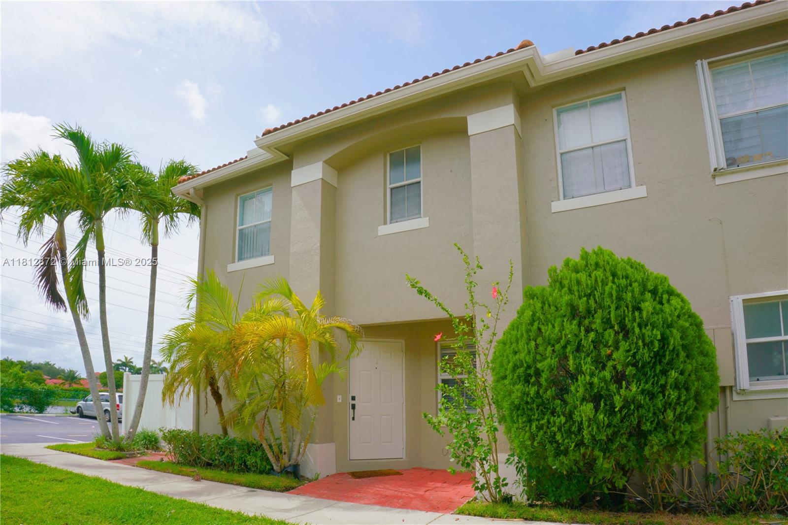 Property for Sale at 5321 Sw 126th Ter, Miramar, Broward County, Florida - Bedrooms: 3 
Bathrooms: 3  - $475,000