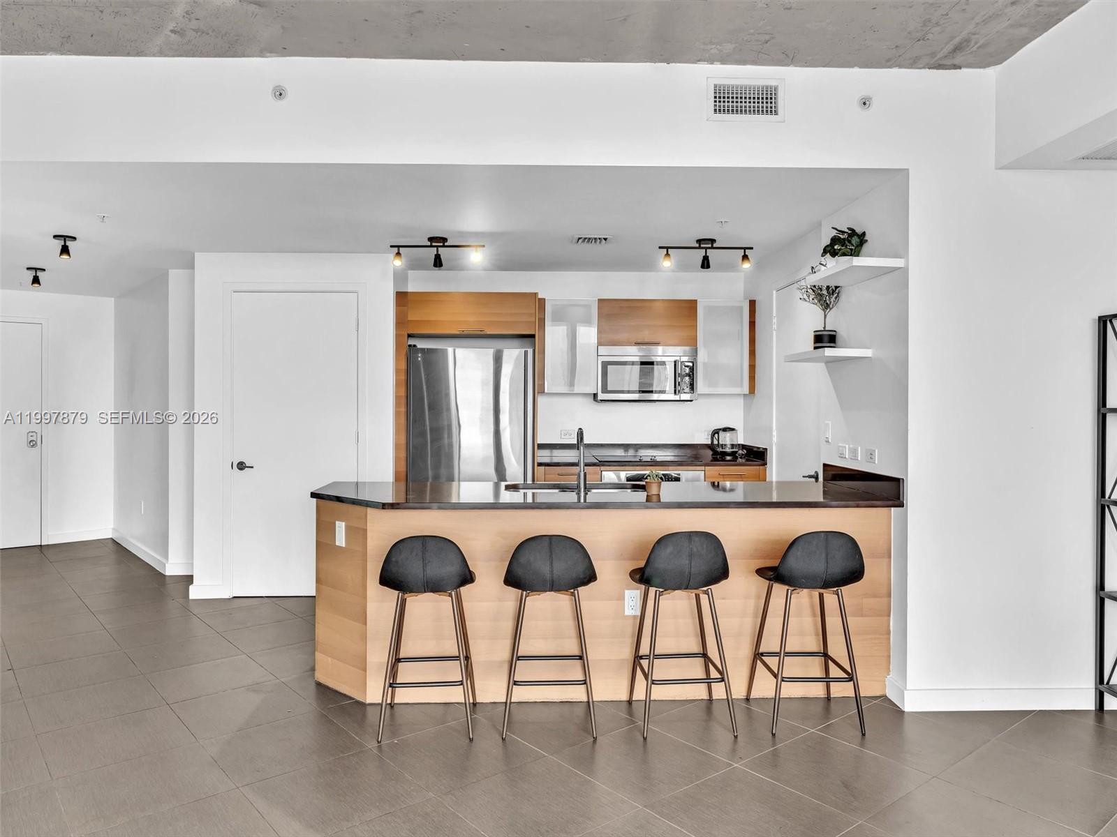 FOUR MIDTOWN MIAMI CONDO - Residential Lease