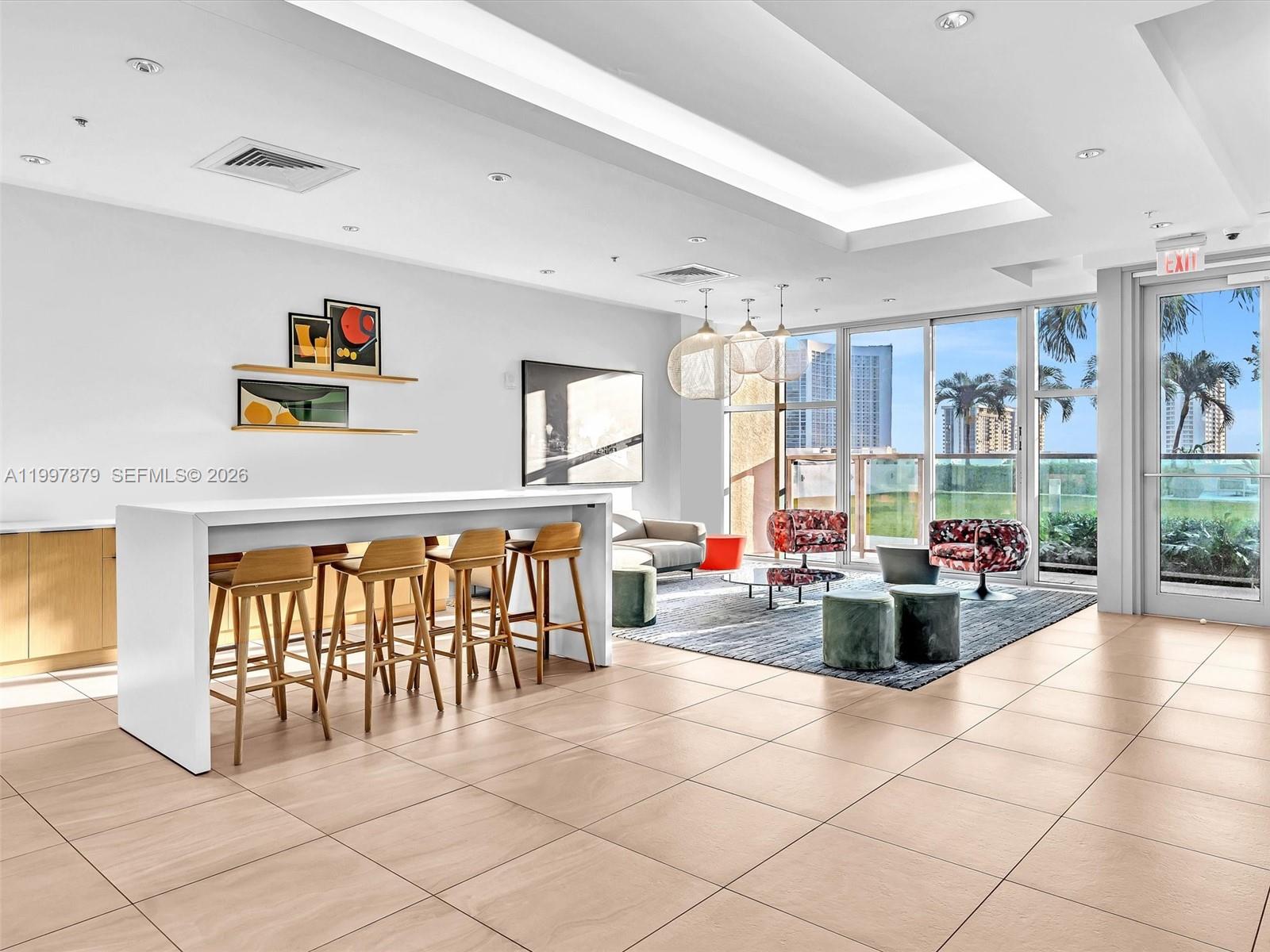 FOUR MIDTOWN MIAMI CONDO - Residential Lease