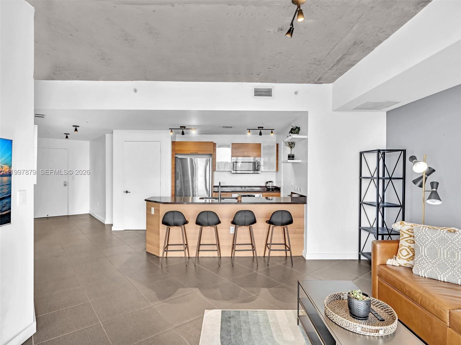 FOUR MIDTOWN MIAMI CONDO - Residential Lease