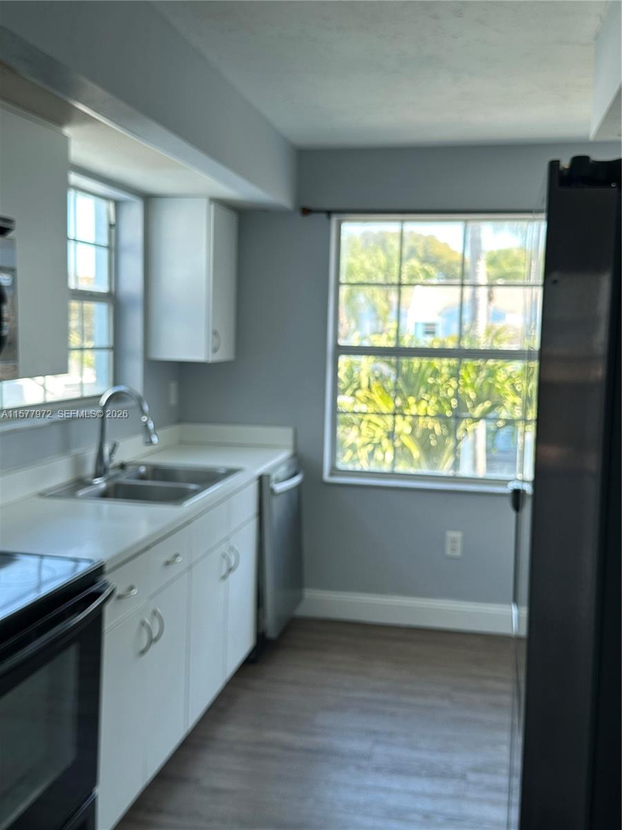 KEYS GATE CONDO NO EIGHT - Residential