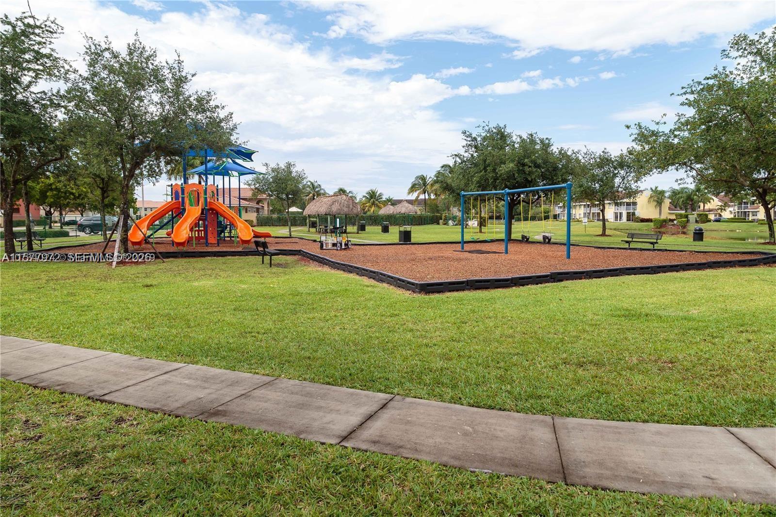 KEYS GATE CONDO NO EIGHT - Residential