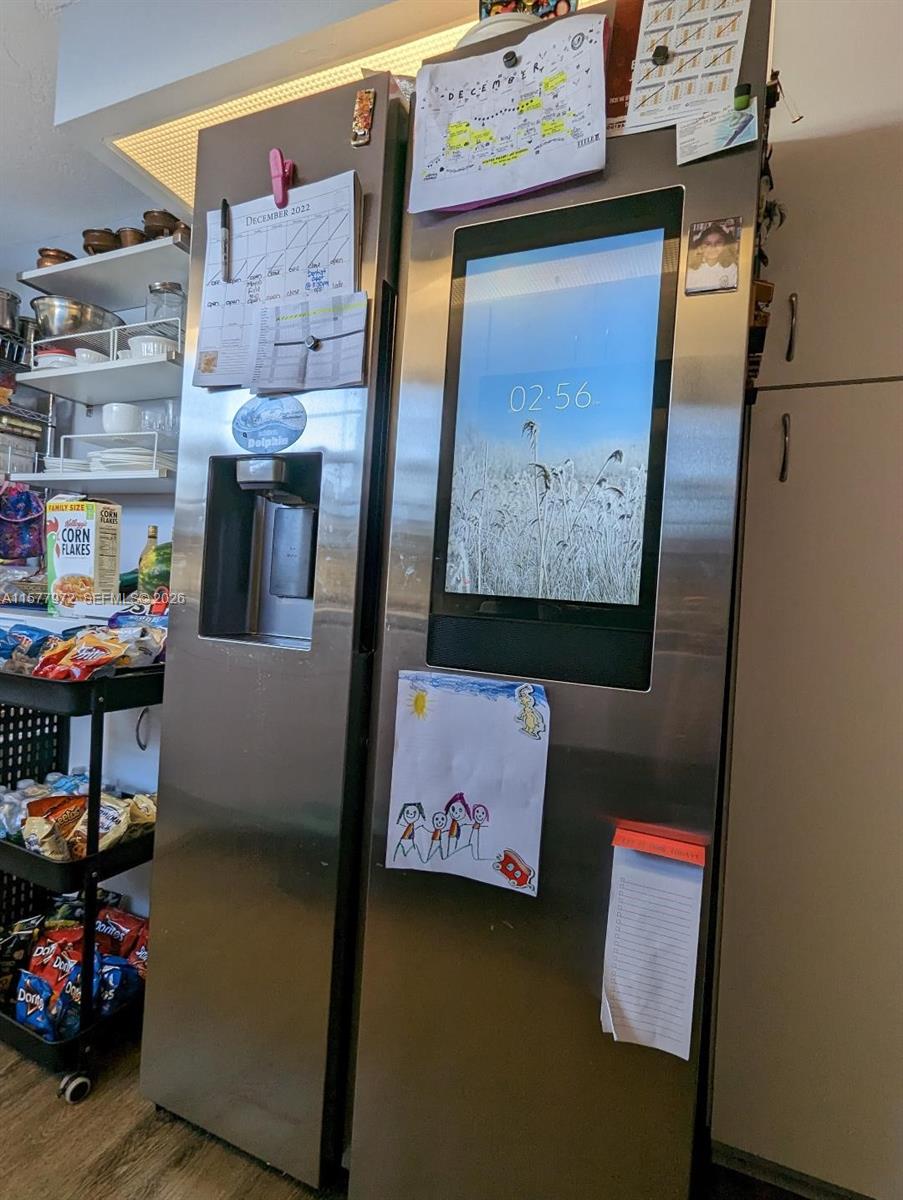 KEYS GATE CONDO NO EIGHT - Residential