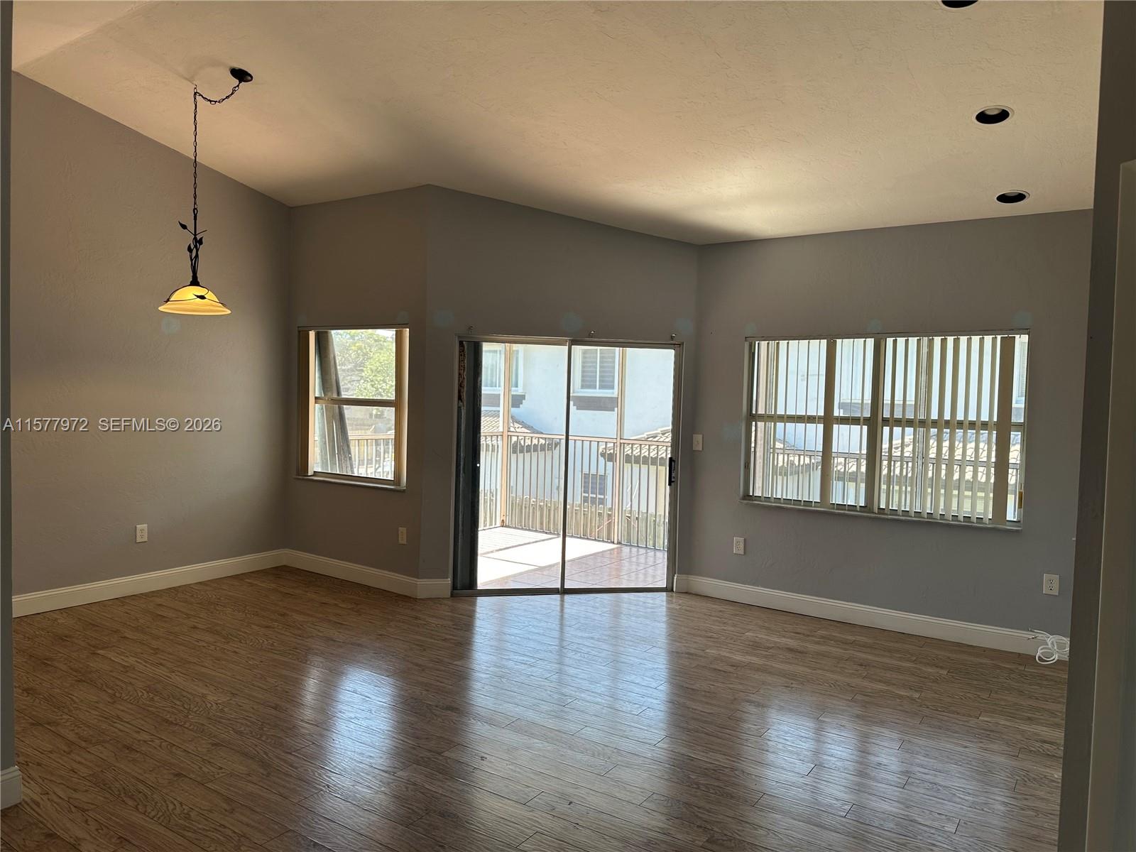 KEYS GATE CONDO NO EIGHT - Residential